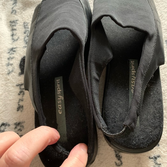 Easy spirit woman’s black leather and material sandals size 9 - Picture 4 of 10
